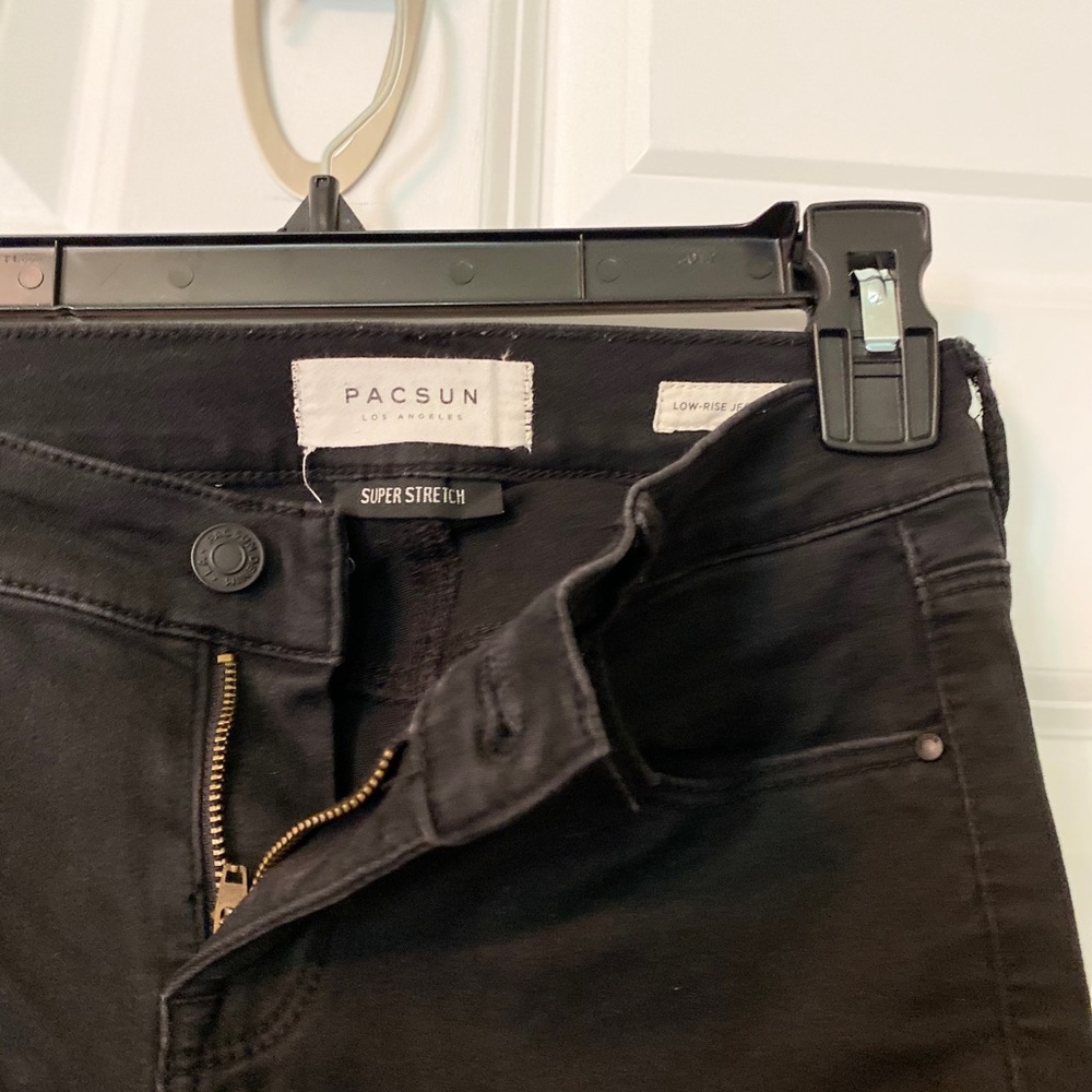 Jeans - Picture 3 of 3